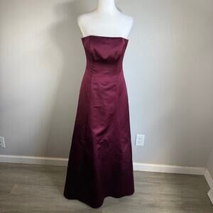 Michelangelo Strapless Burgundy Straight Neckline Satin Full Length Gown Women 2